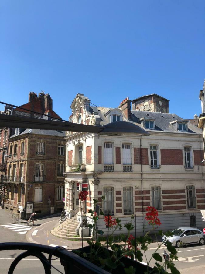 Dieppe Centre Historique Proche Chateau Et Plage Exterior photo